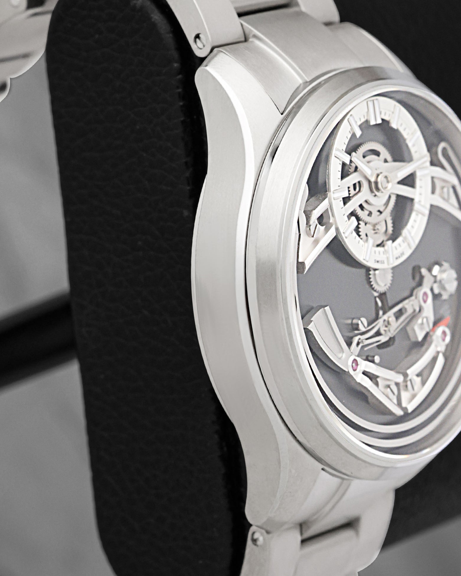 Side profile view of the 2024 Christopher Ward C1 Bel Canto Nero 41mm Grade 5 titanium case structure