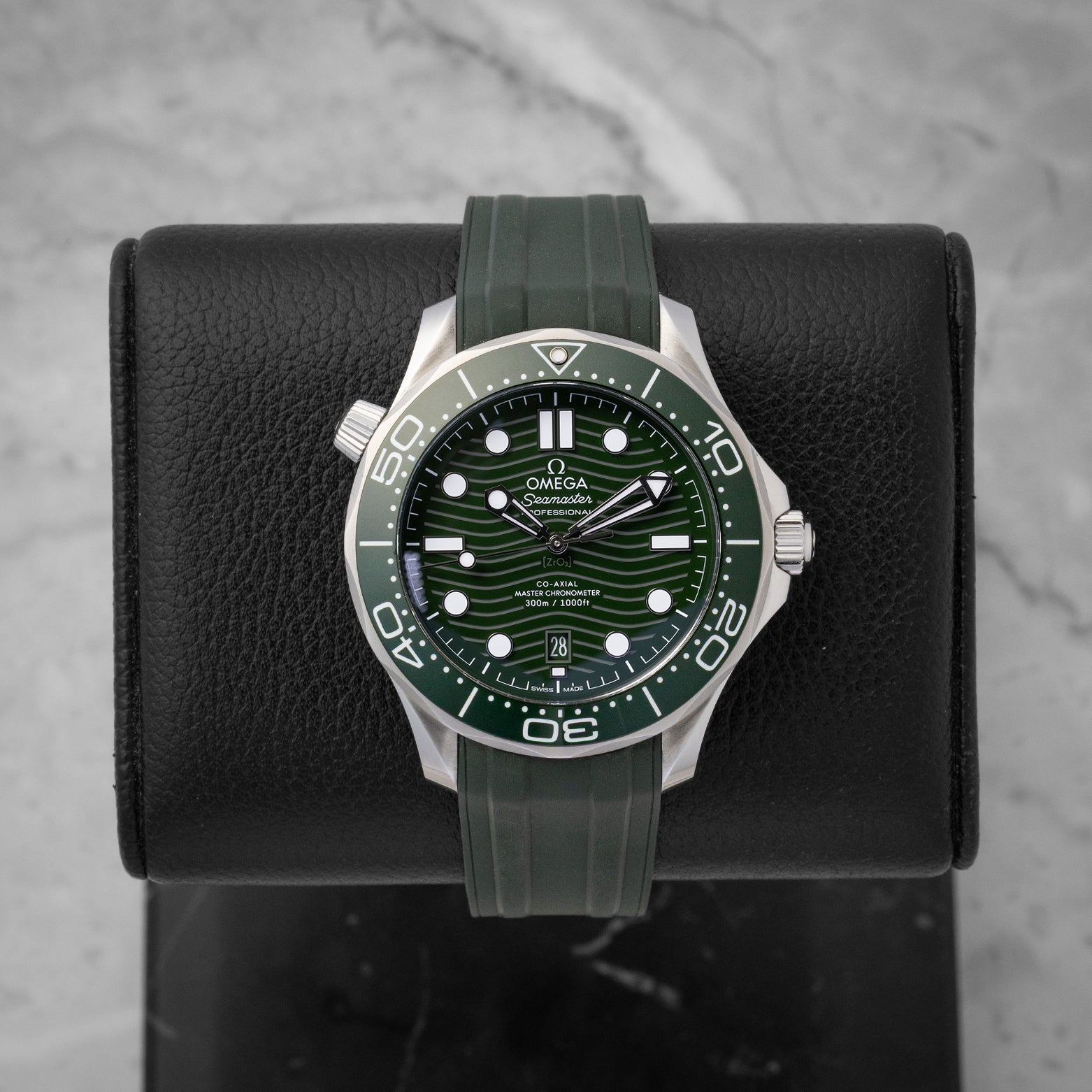 2025 Omega Seamaster Diver 300M 42 21032422010001 | Noah's Fine Watches