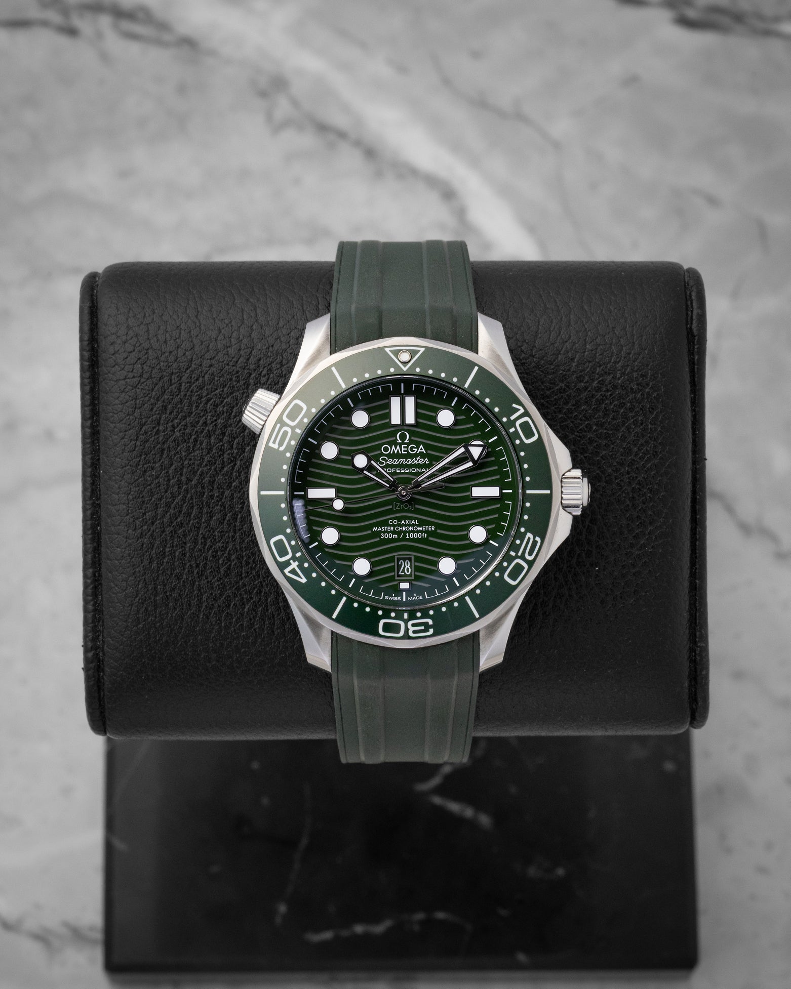 2025 Omega Seamaster Diver 300M 42 21032422010001 | Noah's Fine Watches
