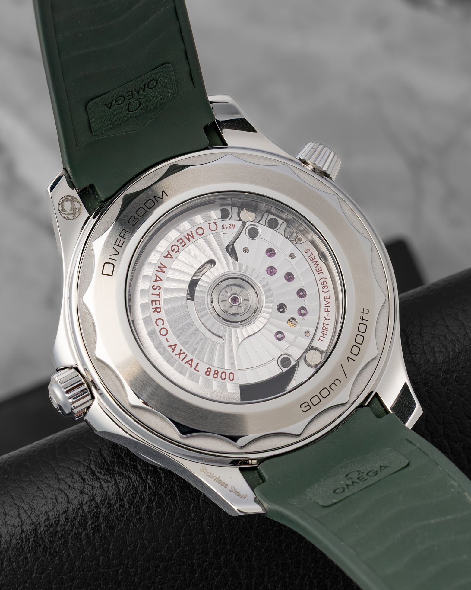 2025 Omega Seamaster Diver 300M 42 21032422010001 | Noah's Fine Watches