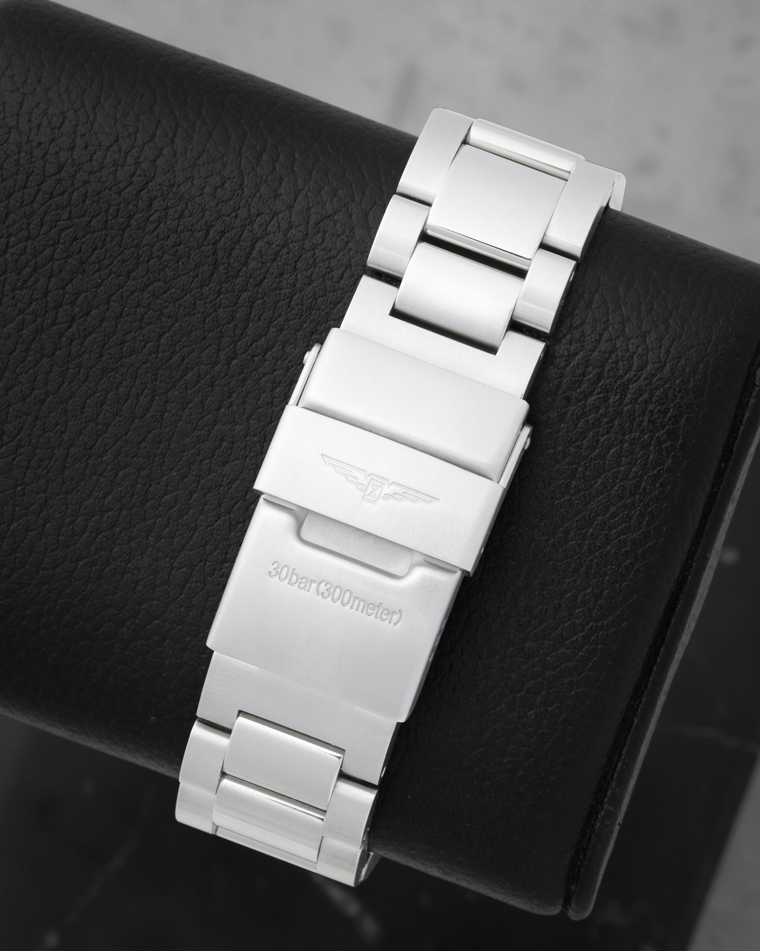 Side profile view of the brushed and polished stainless steel case on the non-crown side of a Longines HydroConquest diver