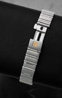 Stainless steel folding clasp with gold Omega logo on the integrated bracelet for the Omega Constellation 1465.71.00 26mm.