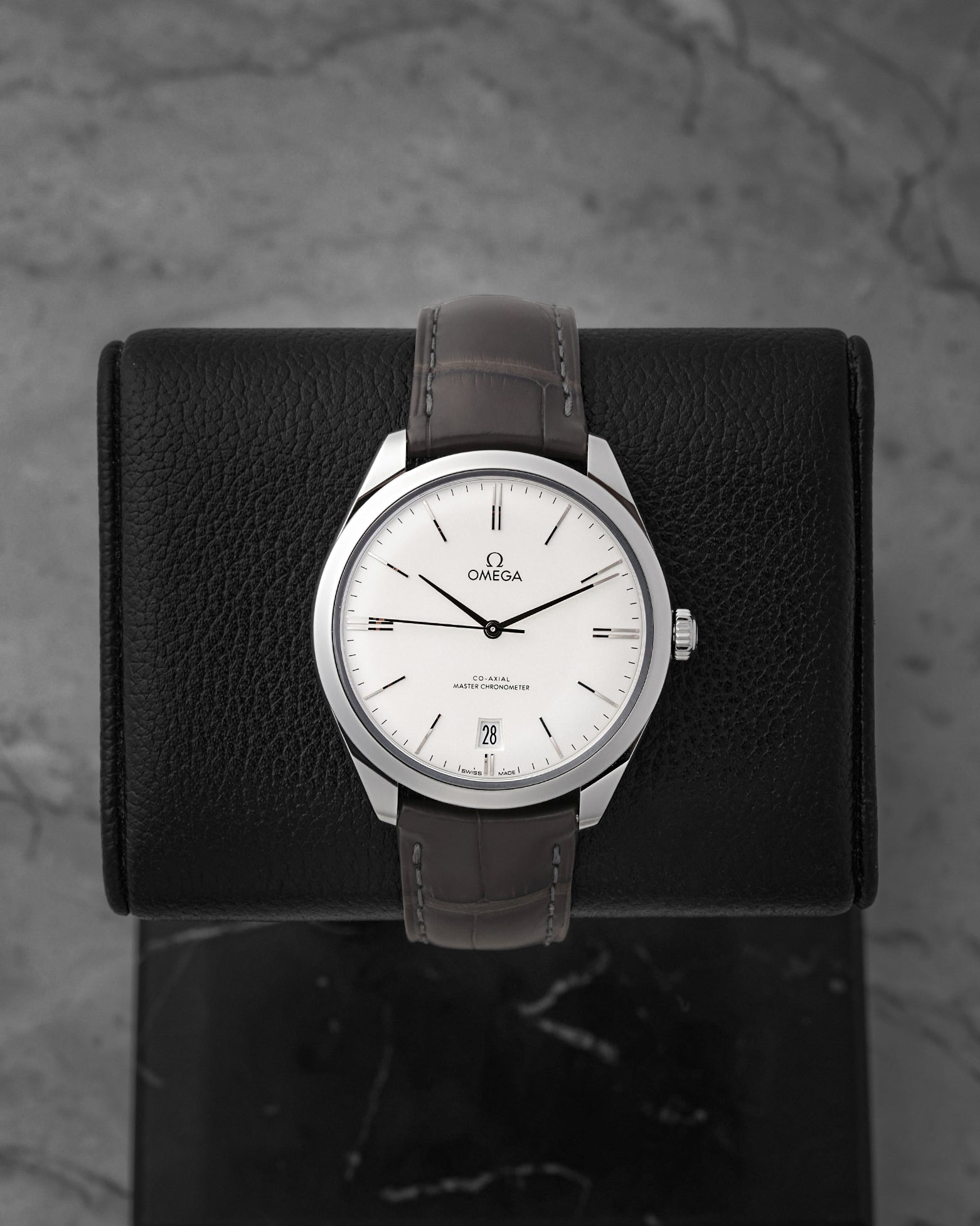 Pre owned 2022 Omega De Ville Trésor 40mm steel watch reference 435.13.40.21.02.001 at Noah's Fine Watches & Jewelry Dallas