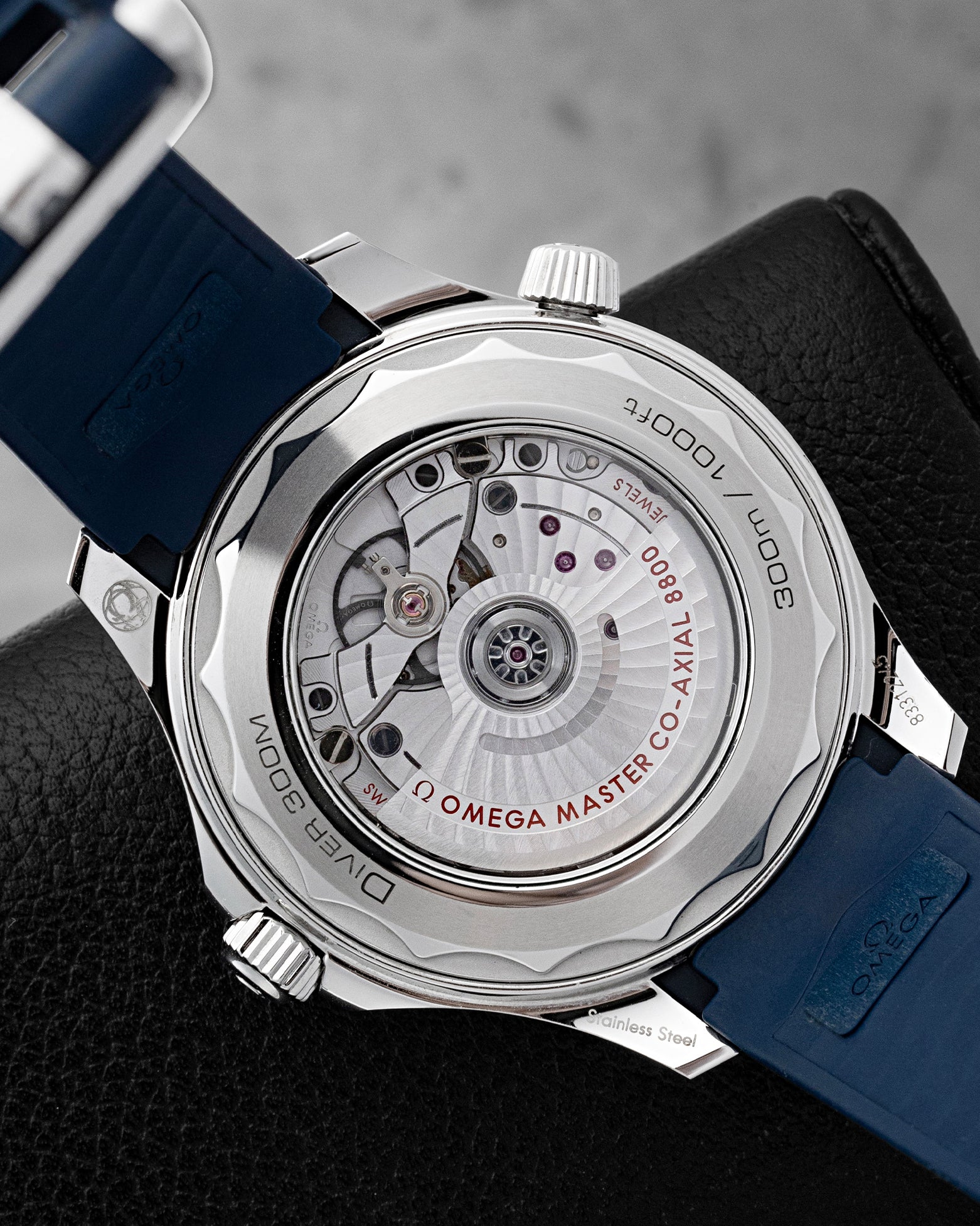 Exhibition sapphire crystal caseback displaying the in-house Omega Co-Axial Master Chronometer Calibre 8800 movement