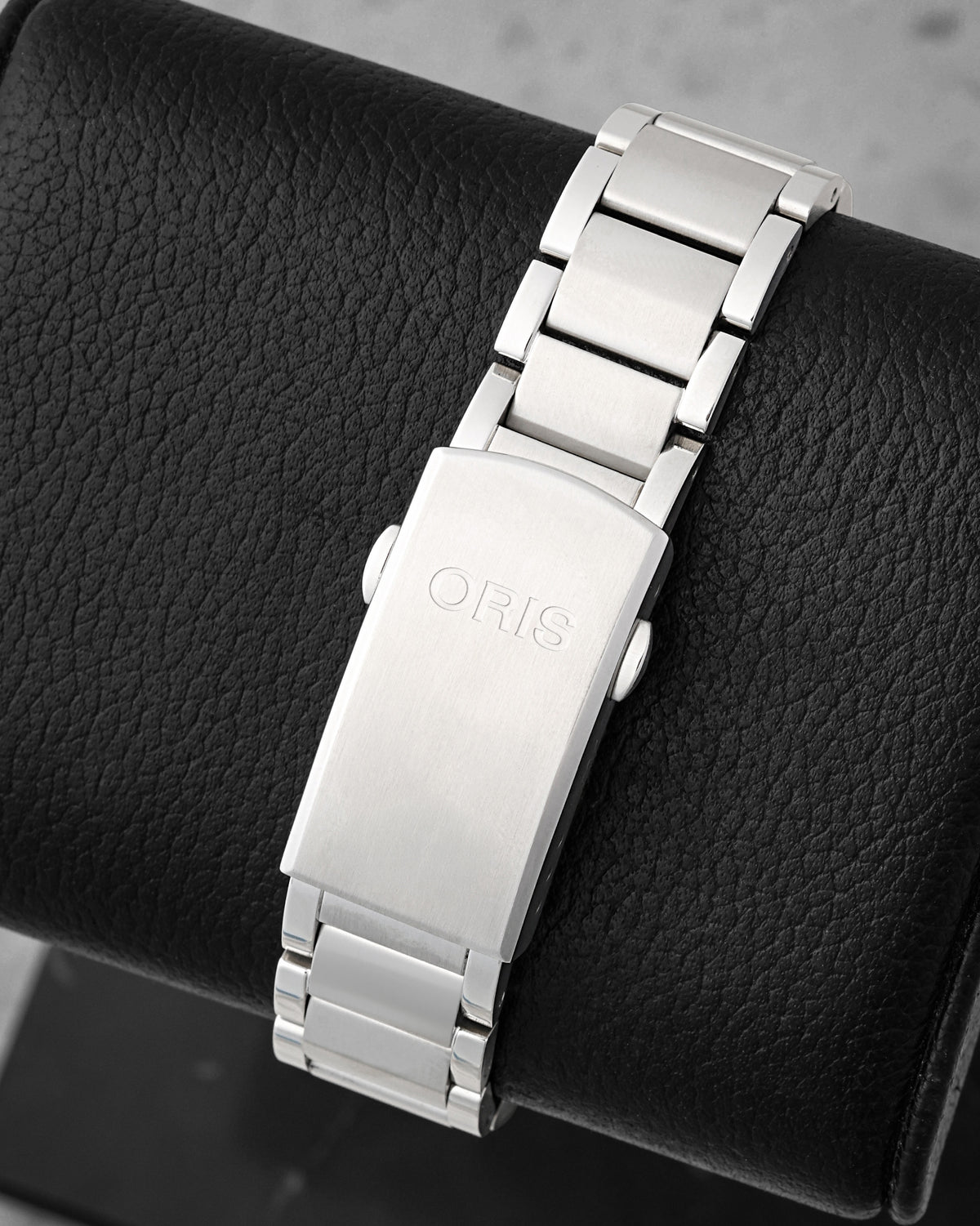 Oris Aquis Date Calibre 400 01 400 7769 6355-07 8 22 09PEB | Noah's Fine Watches & Jewelry