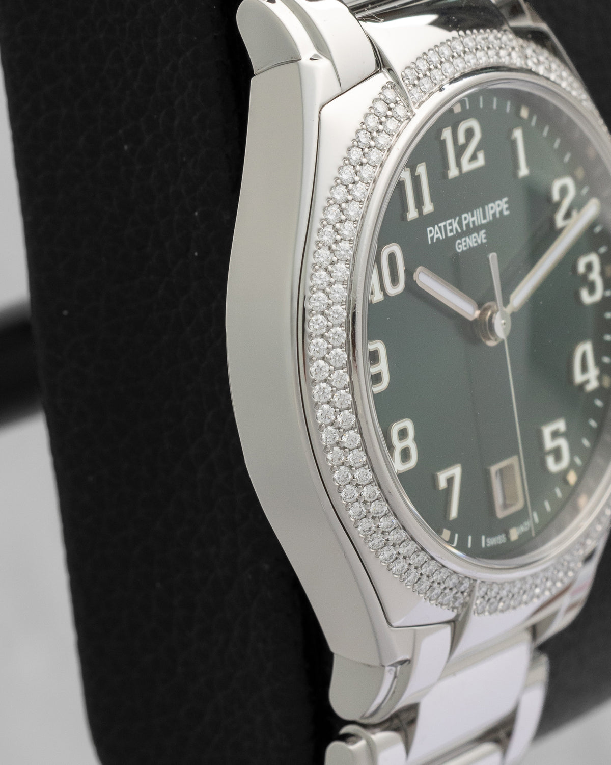 Patek Philippe Twenty~4 Automatic 7300/1200A-011 | Noah's Fine Watches & Jewelry