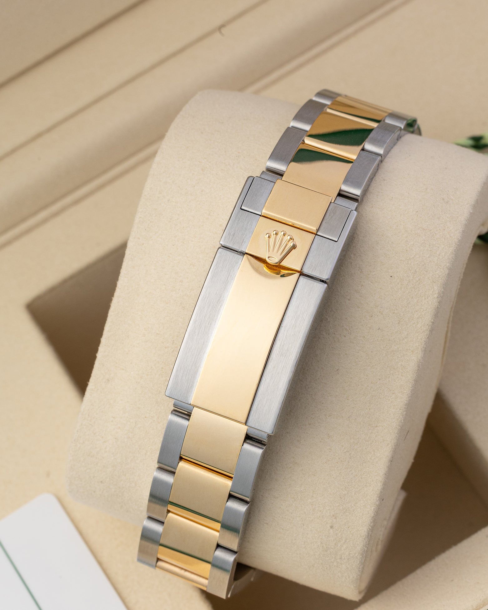 Two tone 18k yellow gold and stainless steel Oyster bracelet with Oysterlock safety clasp for Rolex Daytona 126503.