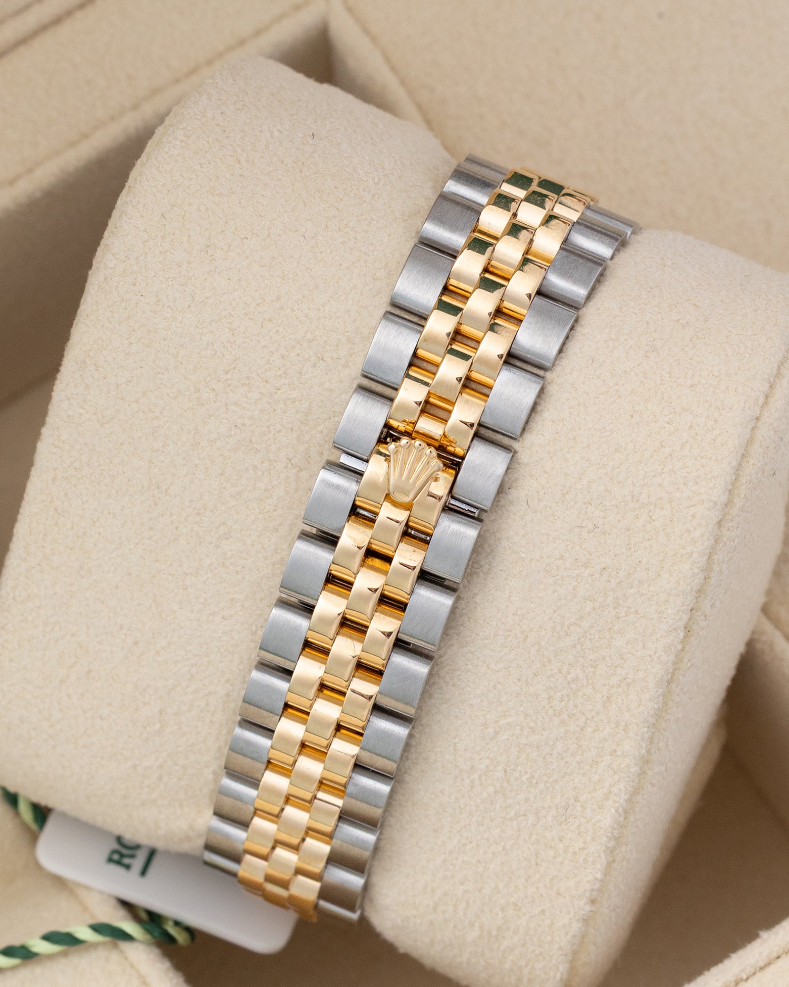 Back view showing the two-tone yellow gold and stainless steel Jubilee bracelet with concealed folding Crownclasp on a 2022 Rolex Lady-Datejust 28mm