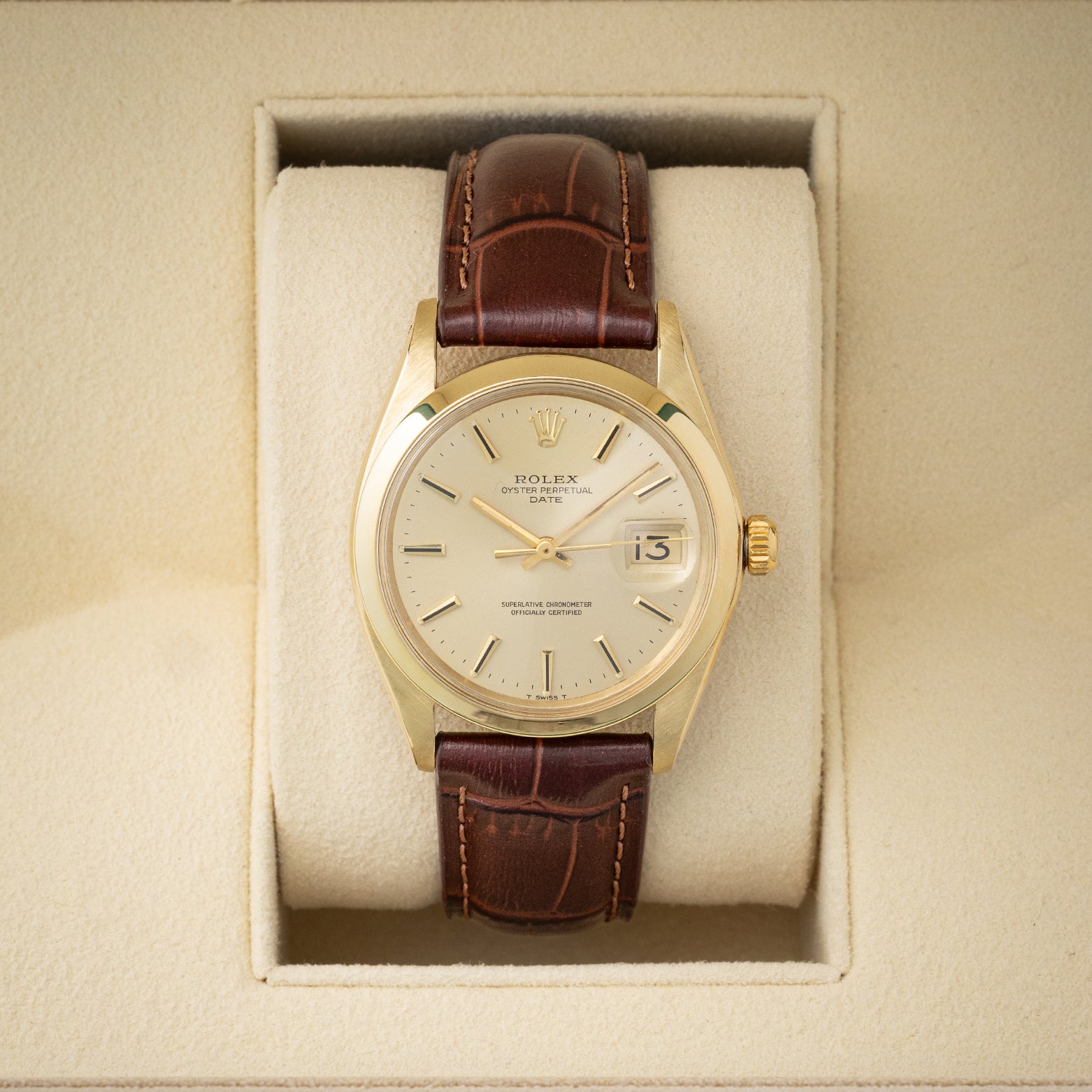 Rolex Oyster Perpetual Date 1500 | Noah's Fine Watches & Jewelry