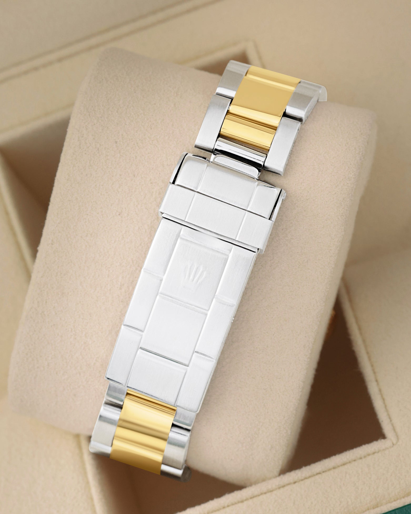 Two-tone steel and 18k yellow gold Oyster bracelet with folding diver clasp for 1986 Rolex Submariner 16803