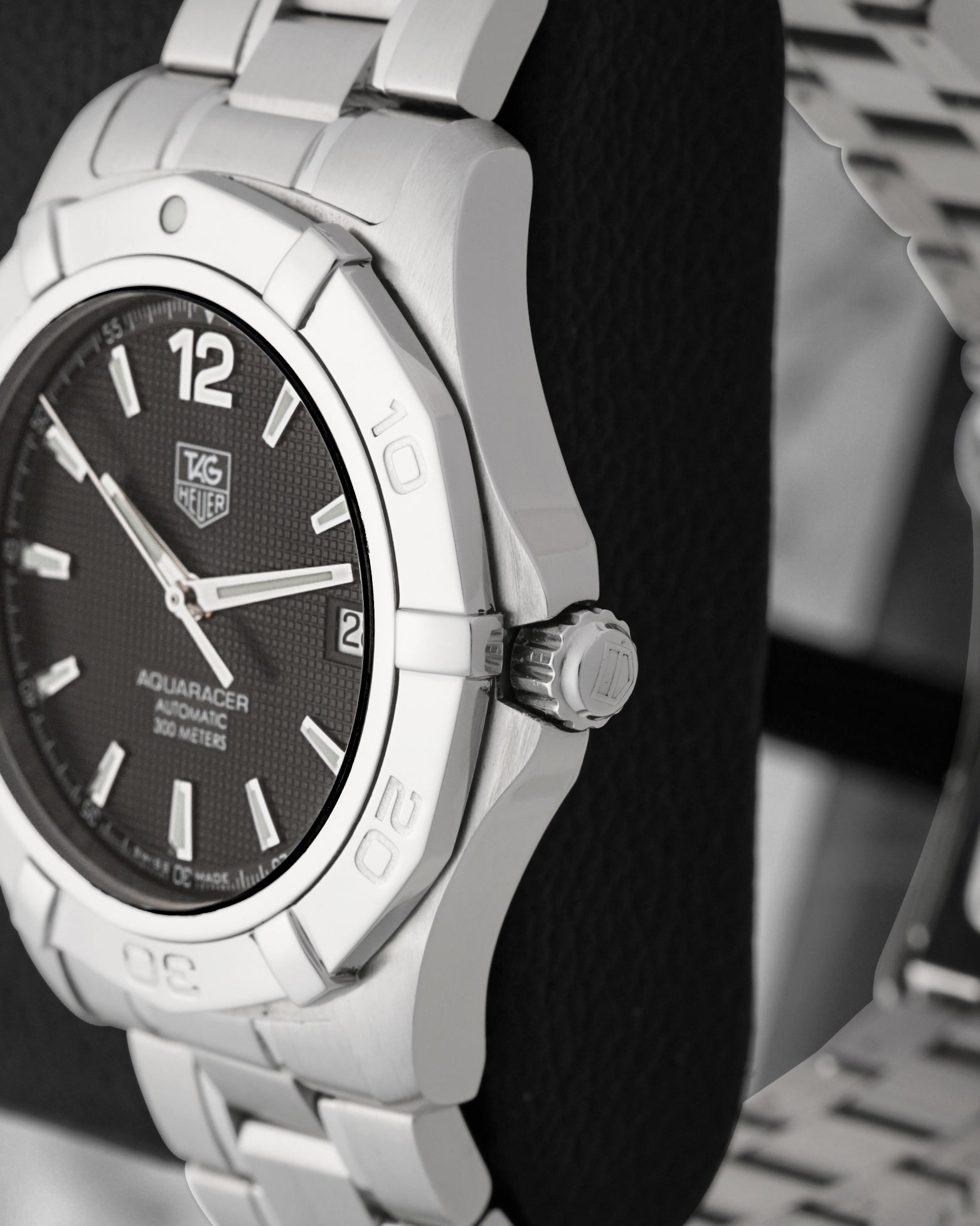 TAG Heuer Aquaracer 39 WAF2110 2006 – Noah's Fine Watches & Jewelry