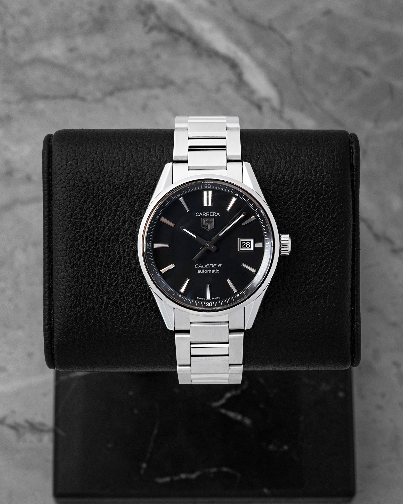 Pre-owned TAG Heuer Carrera Calibre 5 WAR211A.BA0782 39mm black dial steel watch at Noah's Fine Watches Dallas