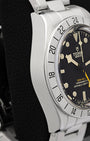 Polished and satin-brushed 39mm stainless steel case side profile of pre-owned Tudor Black Bay Pro GMT 79470
