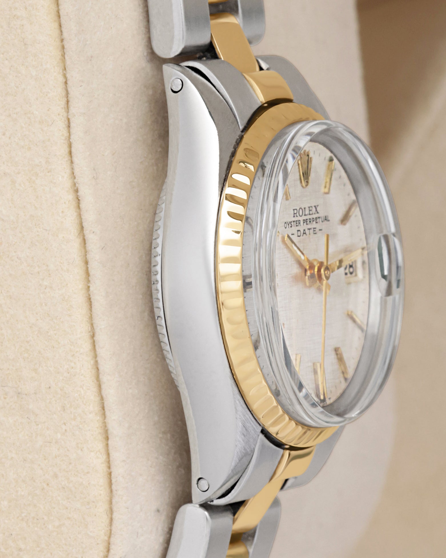 Rolex Oyster Perpetual Date 26 6517 – Noah's Fine Watches & Jewelry
