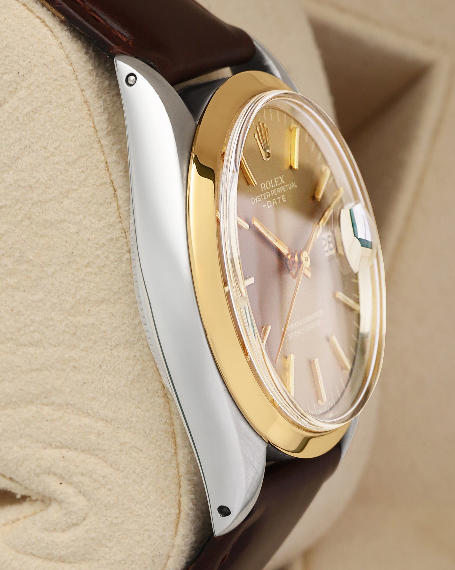 Left-side macro profile view showcasing the high-polished steel case wall and the period-correct drilled lug holes characteristic of late 1960s Rolex tool chassis engineering