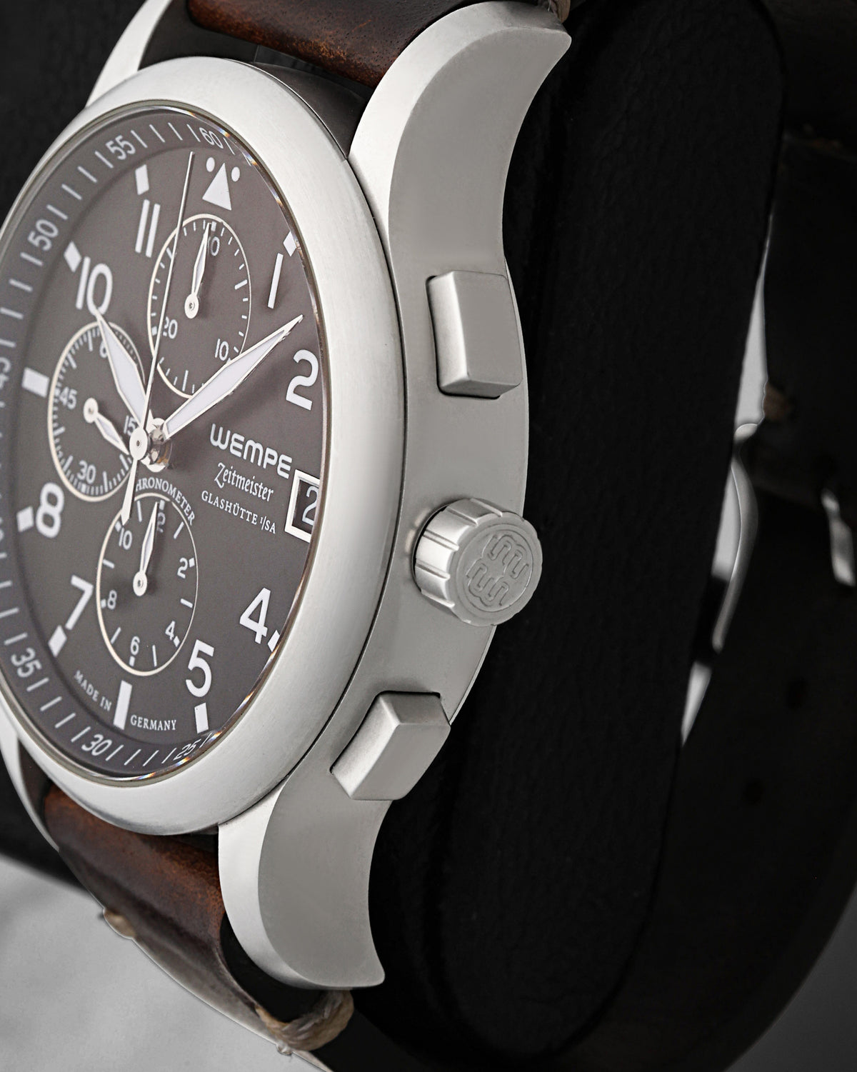 Wempe Zeitmeister Aviator Chronograph XL 000622 | Noah's Fine Watches & Jewelry
